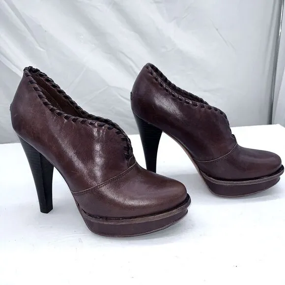 UGG Jamison Leather Chunky Heels Booties Ankle Boots Shearling Lined Shoes Sz 7