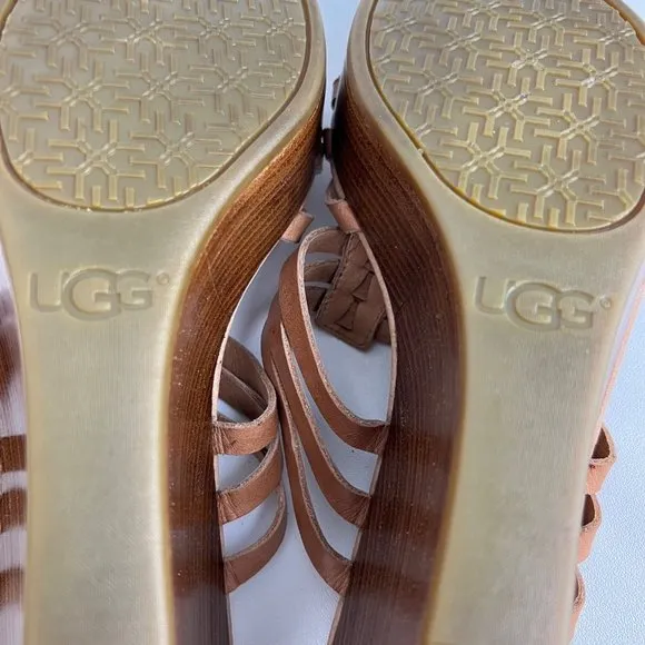 UGG Mattie Womens Platform Wedge Strappy Sandals Tan Brown Leather size 10