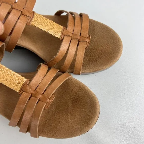 UGG Mattie Womens Platform Wedge Strappy Sandals Tan Brown Leather size 10