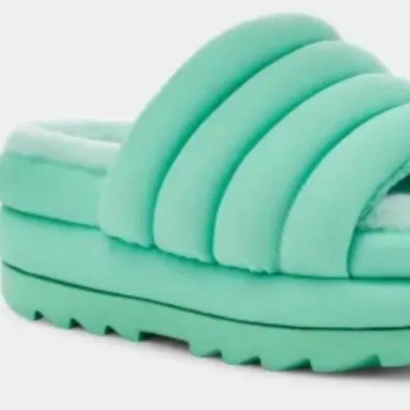 Ugg Maxi Slide Women shoes newUgg Maxi Slide new
