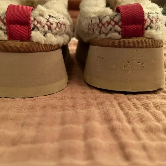UGG Tazz Platform Sherpa Shoes