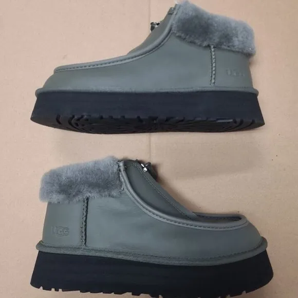 UGG Uggs Funkette Platform Boots Leather Front Zip 7 Seaweed Green Shoes Ankle