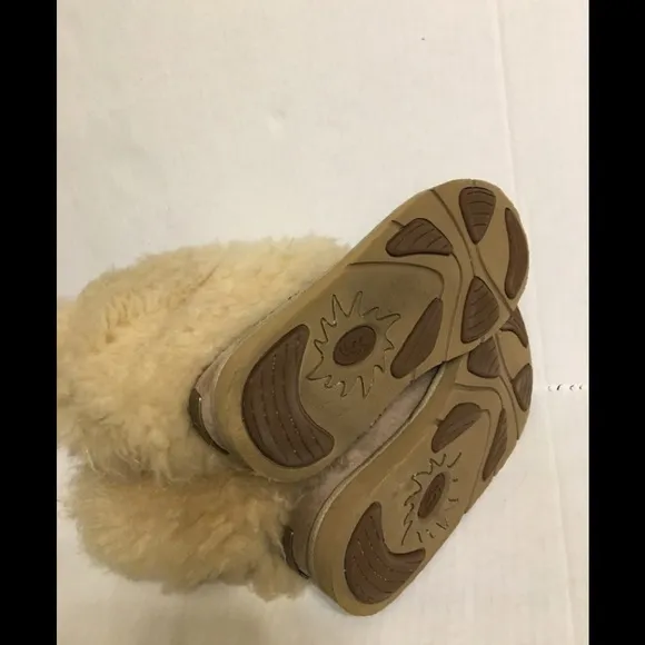 UGG Vtg Australia Suede Shearling Boots