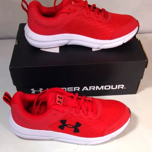 Under Armour Charged Assert 10 Red Athletic Running Shoes Size 11 Gym Athleisure