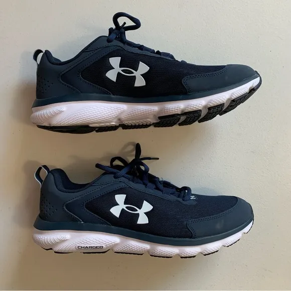 Under Armour Size 11 Charged Assert Athletic Shoes in Blue &amp; White