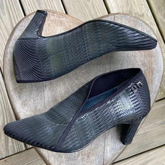 UNITED NUDE Fold Lite Mid Heel Bootie Women’s Size 9
