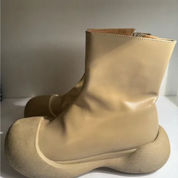 Used CAMPERLAB CARAMBA BOOTS sz 41 women’s 10.5 tan