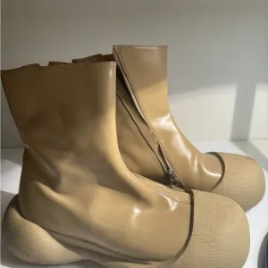Used CAMPERLAB CARAMBA BOOTS sz 41 women’s 10.5 tan