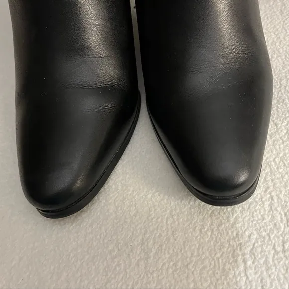 Valdini Leather Ankle Boots Size 7