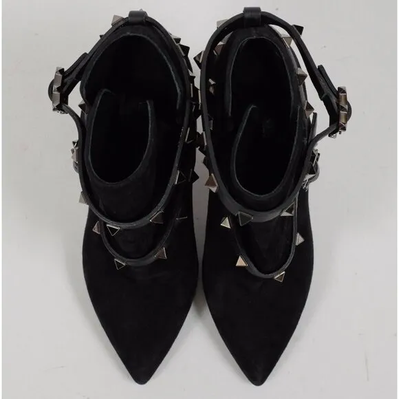 Valentino rockstud sz 35 US 5 shoes ankle boot bootie black suede