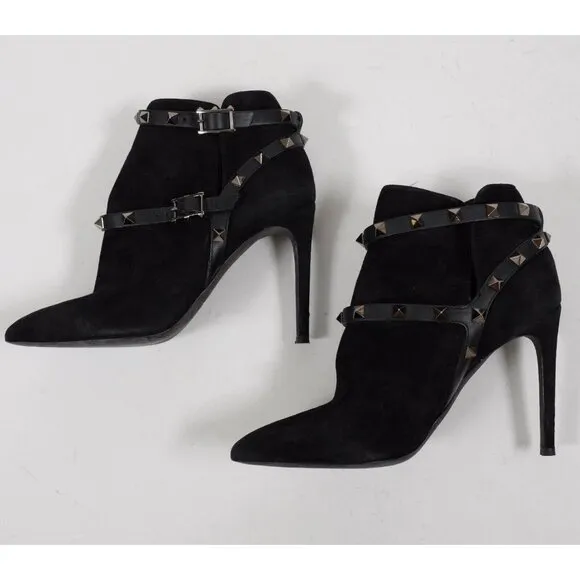 Valentino rockstud sz 35 US 5 shoes ankle boot bootie black suede