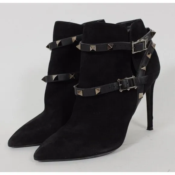 Valentino rockstud sz 35 US 5 shoes ankle boot bootie black suede