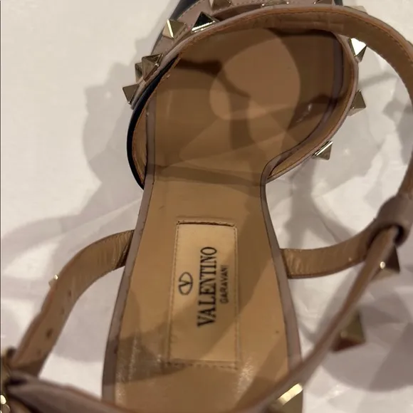 Valentino Women's Black and Tan Studded Heels Size 37 1/2 (7 1/2 US Size)