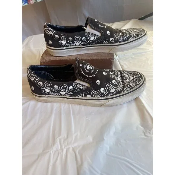 VANS Bandana Classic Slip-On Skate Shoes‎ Sneaker Skull VN0A33TBD9S Men 10-W 8.5