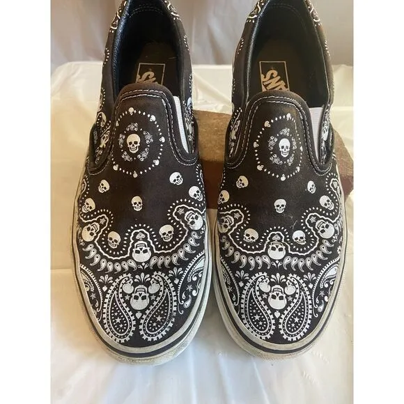 VANS Bandana Classic Slip-On Skate Shoes‎ Sneaker Skull VN0A33TBD9S Men 10-W 8.5
