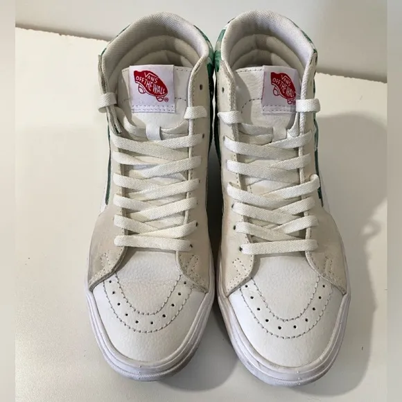 Vans Customs Skate Hi-Tops size women’s 8 Greens and White Leather