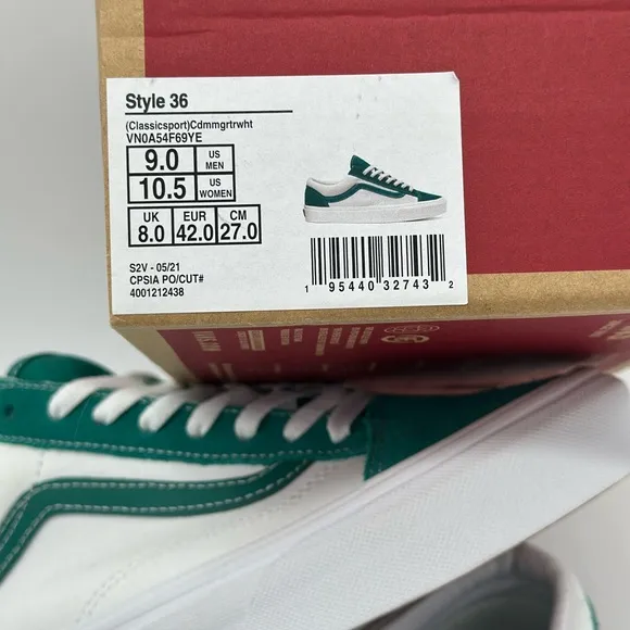 Vans Green and White Men's Sneakers