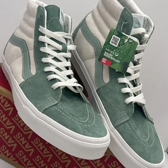 Vans Men's High-Top Sneakers - Green and White Sk8-HiPig Suede Iceberg Green