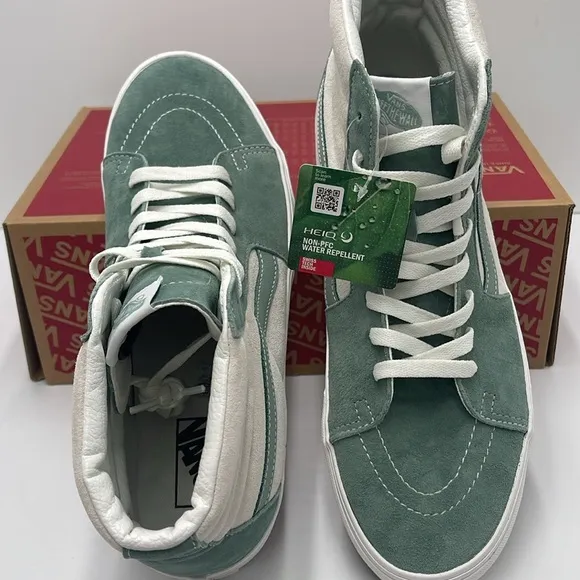 Vans Men's High-Top Sneakers - Green and White Sk8-HiPig Suede Iceberg Green