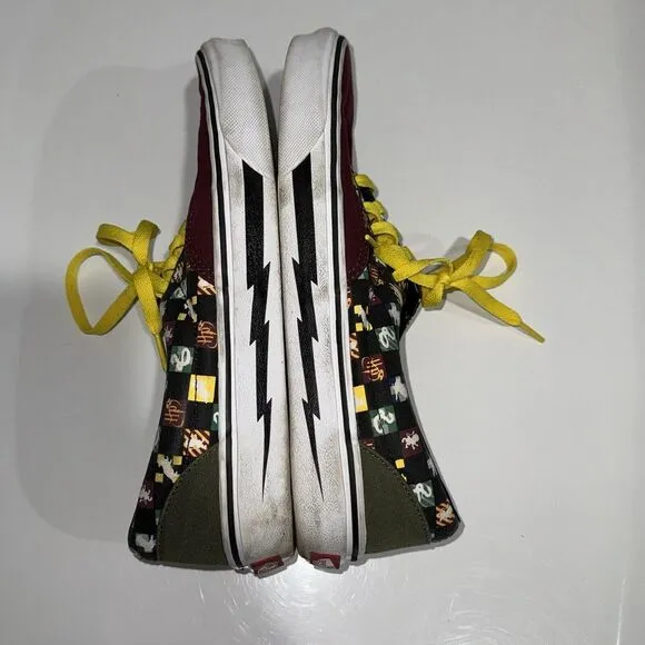 Vans Off The Wall Custom Harry Potter Men 9.5 Women 11 Lightening Bolt Quidditch