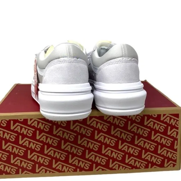 VANS Old Skool Overt CC Platform Shoes White Suede Canvas Men's Low VN0A7Q5ELGX