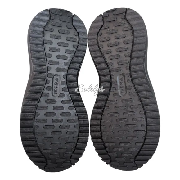 Vessi Stormburst Space Black High Top Knit Waterproof Sneaker Boot Womens 9