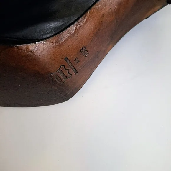 Via Spiga Vintage Leather Lace-Up Granny Boots