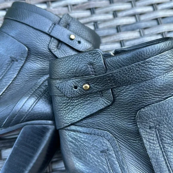 VINCE CAMUTO Faythe Black Pebbled Leather Layered Ankle Booties