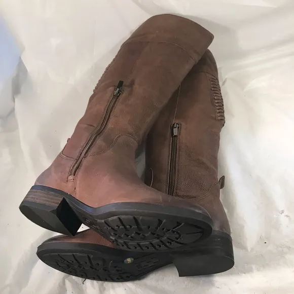 Vince Camuto Patamina Women’s Brown Soft Leather Knee High Chic Riding Boots
