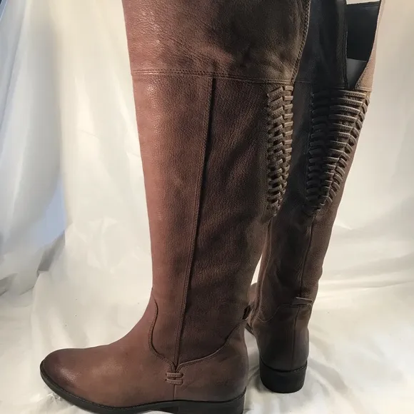 Vince Camuto Patamina Women’s Brown Soft Leather Knee High Chic Riding Boots