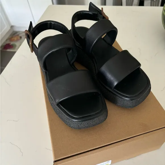 Vince Laguna Platform Sandals