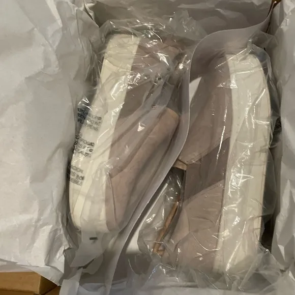 Vince Warren Platform Slip-On Sneakers