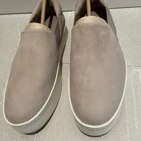 Vince Warren Platform Slip-On Sneakers