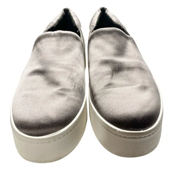 Vince Warren Women's Size 9M Shoes Silver Gray Velvet Low Top Platform Sneakers