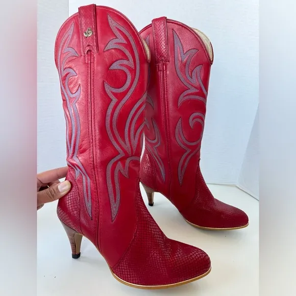 Vintage 80s Jeenz Bootz Red Leather Heel Cowboy Cowgirl Boots Size 7.5 *Flaws