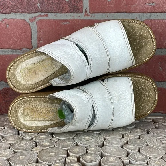 Vintage 90’s Y2K Arizona Jeans White Leather Chunky Lug Heel Platform Sandals 8