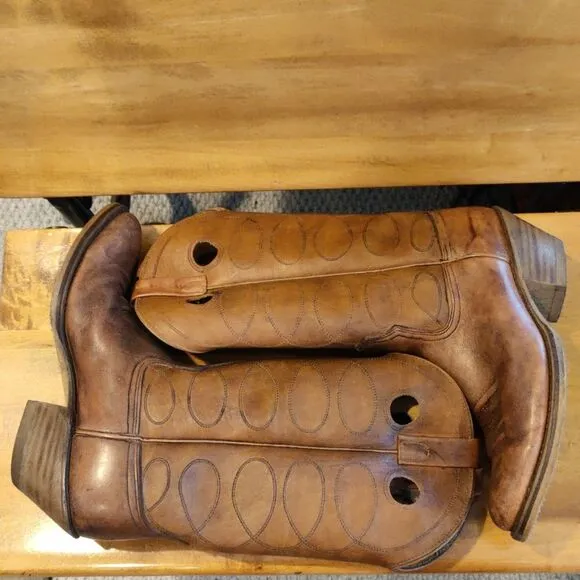 Vintage Acme western brown boots size 10