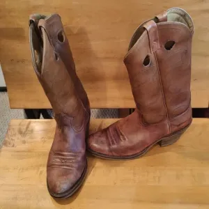 Vintage Acme western brown boots size 10