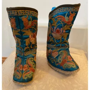 Vintage Asian Embroidered Small Childs Silk Boots Colorful Floral &amp; Bird Motif