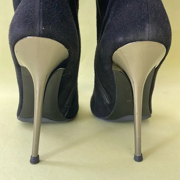 Vintage Black and Silver Heeled Boots
