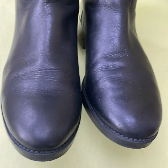 Vintage black/gold Tory Burch leather riding boots