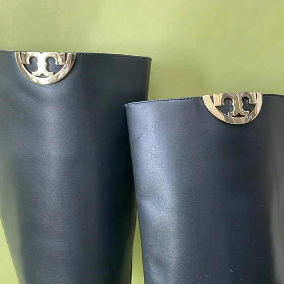Vintage black/gold Tory Burch leather riding boots