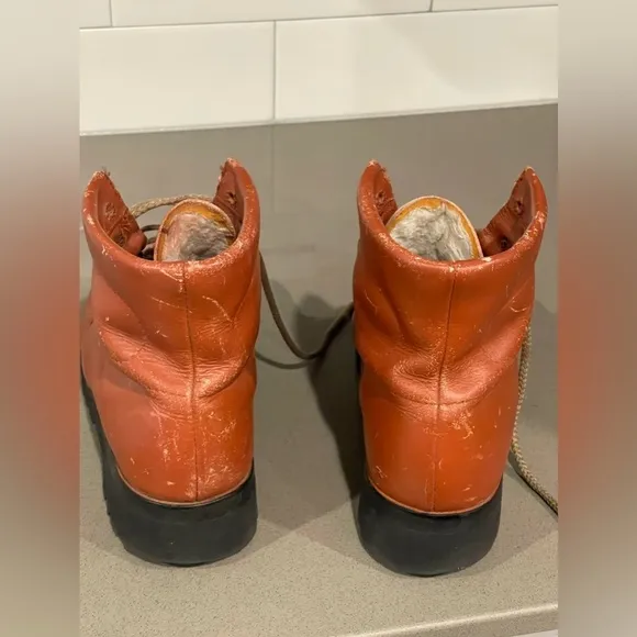 Vintage Blondo leather lace up boots