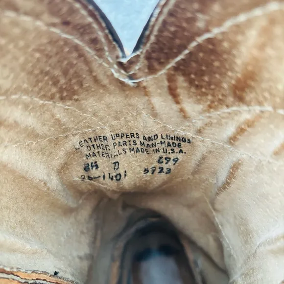 Vintage Brown Genuine Leather Western Cowboys Boots size 8.5 D