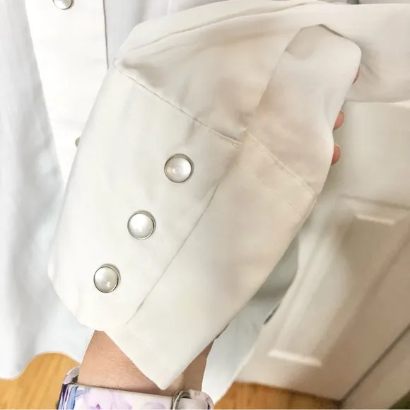 Vintage Chute #1 white western wear pearl snap shirt, very snazzy!