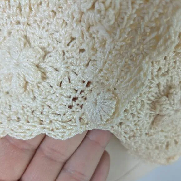 Vintage Crochet Sweater Vest M Cream Floral Boho 90S Grunge Cottage Handmade