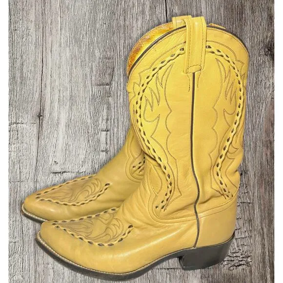 Vintage Dan Post men’s western boots. Size 9