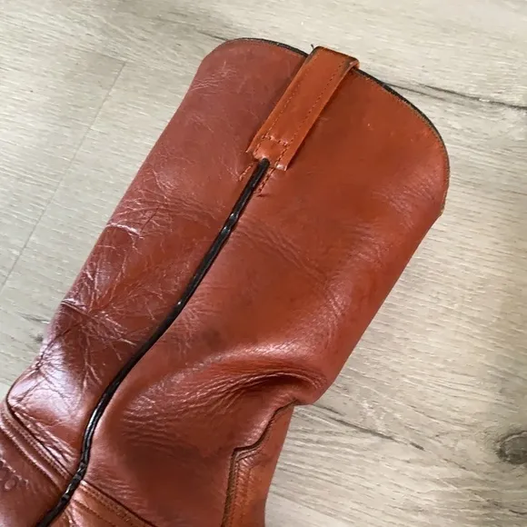 Vintage Dingo leather Boots  9 1/2 EW made in USA brown western cowboy festival