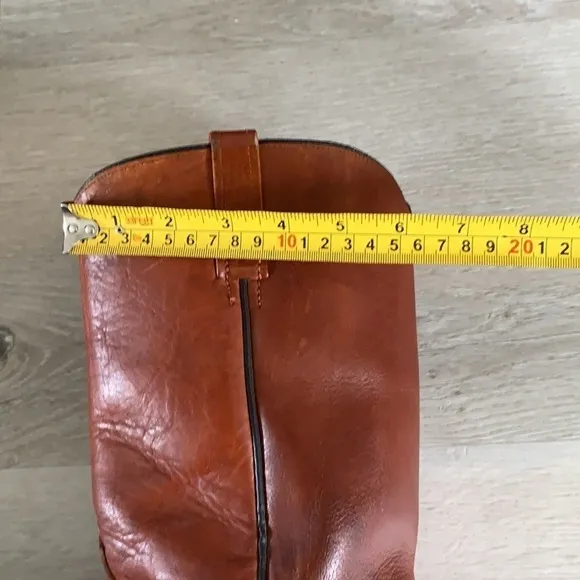 Vintage Dingo leather Boots  9 1/2 EW made in USA brown western cowboy festival