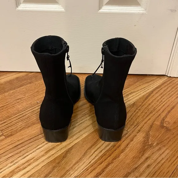 Vintage Donald J Pliner Black Boots Booties Square Toed Women’s 7
